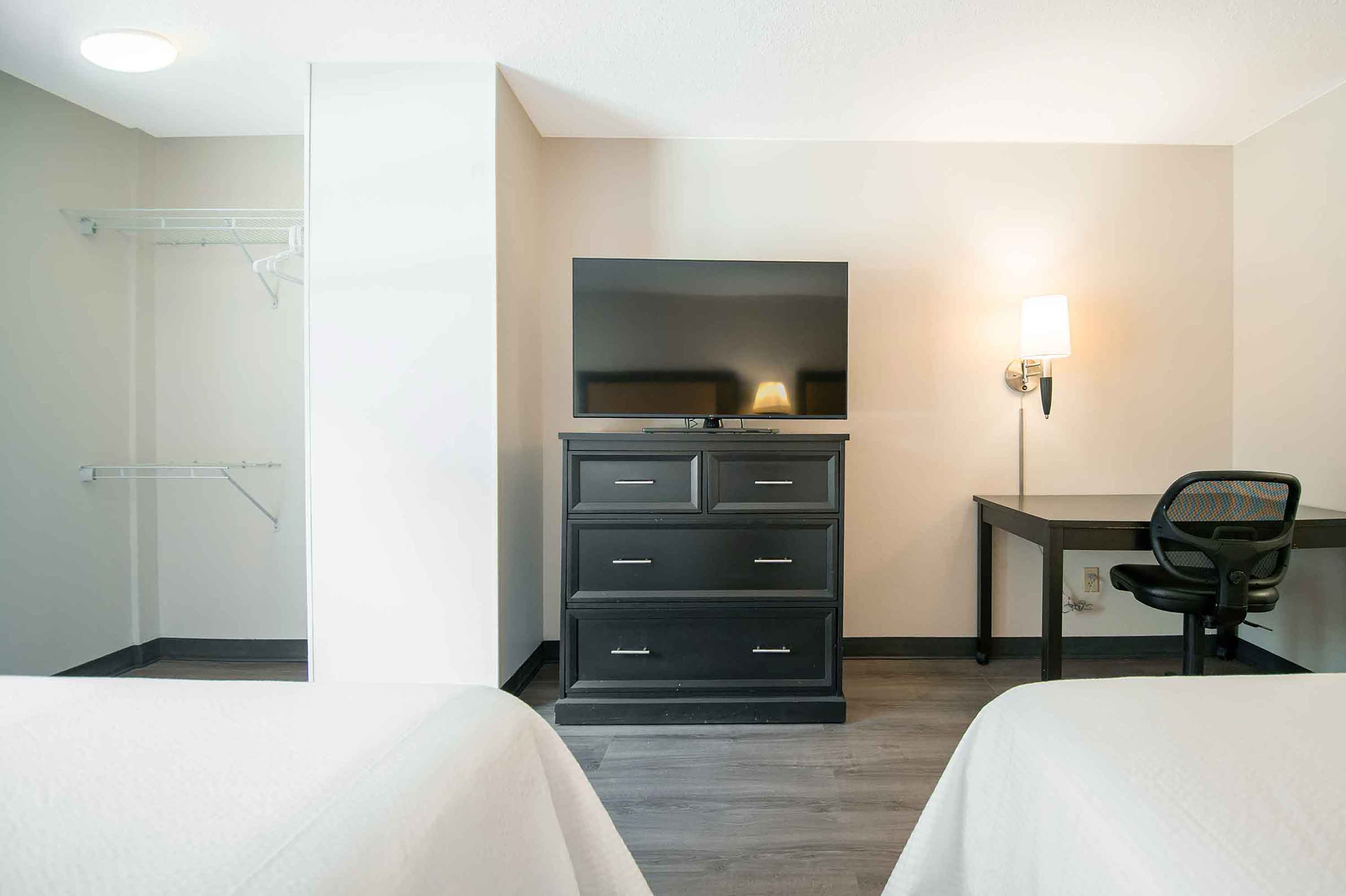 Studio Suite - 2 Queen Beds