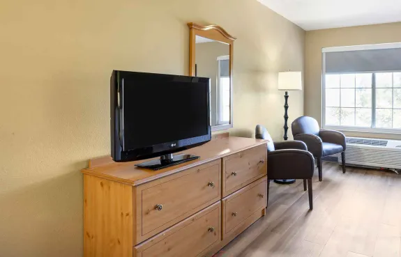 Studio Suite - 2 Queen Beds